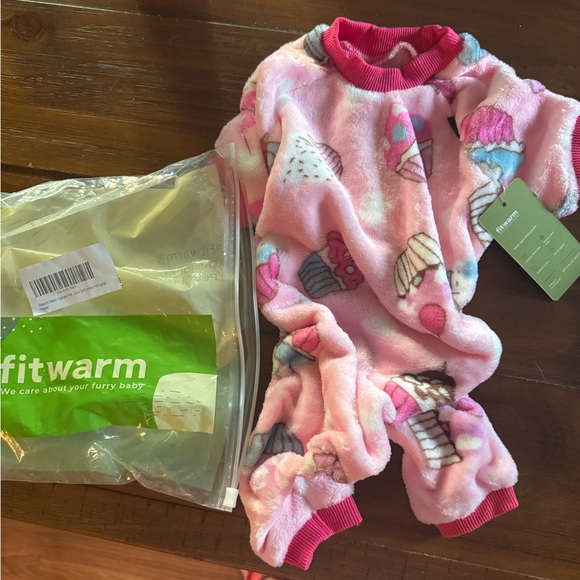 NWT Fitwarm L Cupcake Dog Outfit Cozy Pink - Picture 2 of 8